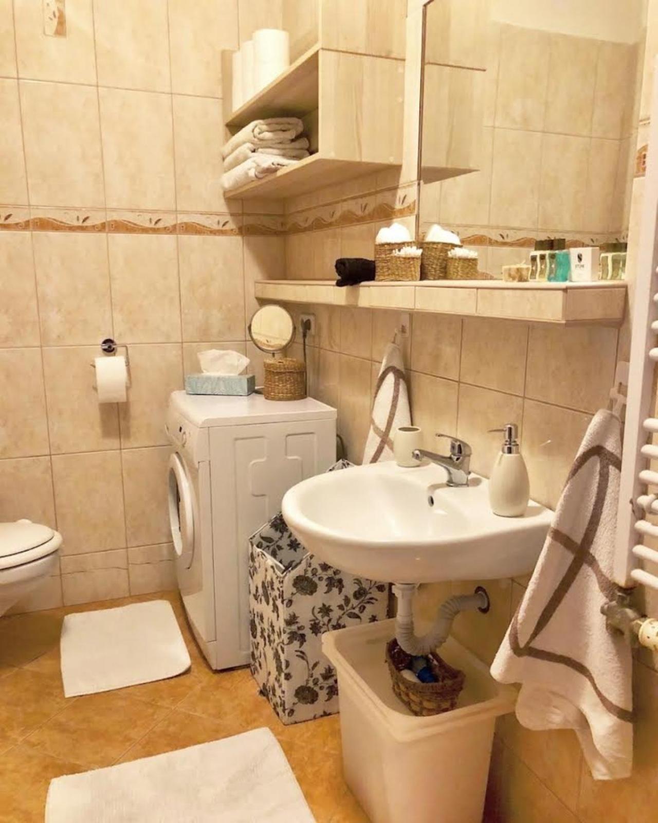 Apartmán Urbanelegance Escape, Location, Private Parking